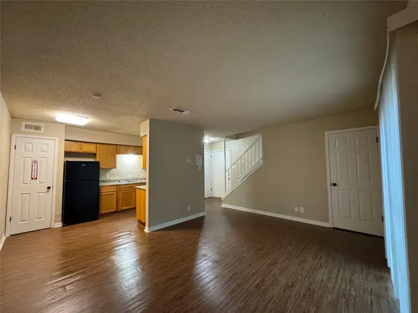 5006 West Wind TRL #104, Austin, TX 78745