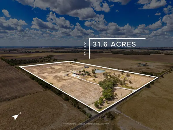 1801 County Road 470, Coupland, TX 78615