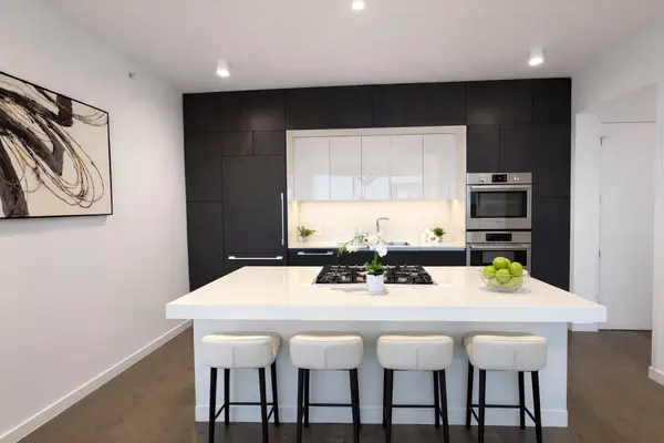 313 W 17th ST #2301, Austin, TX 78701