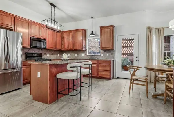 5515 Davis LN #52, Austin, TX 78749