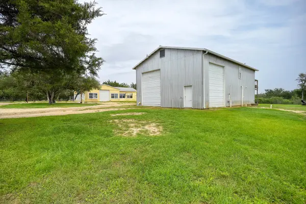 1133 Fm 20, Cedar Creek, TX 78612