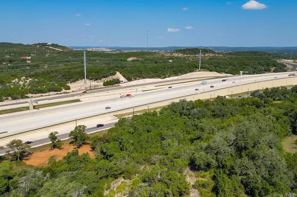 27320 US Hwy 281 North, San Antonio, TX 78261