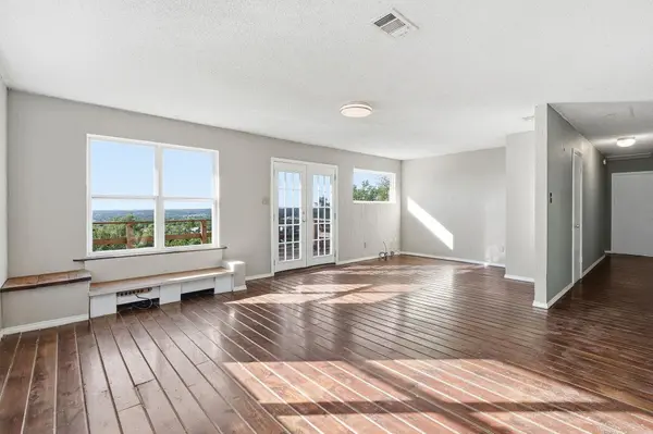 220 Harmon Hills RD, Dripping Springs, TX 78620
