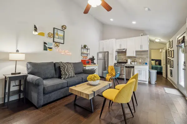 1139 1/2 Poquito ST #3, Austin, TX 78702