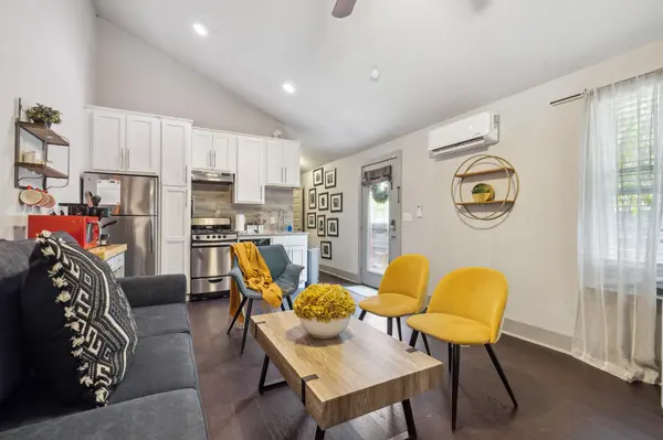 1139 1/2 Poquito ST #3, Austin, TX 78702