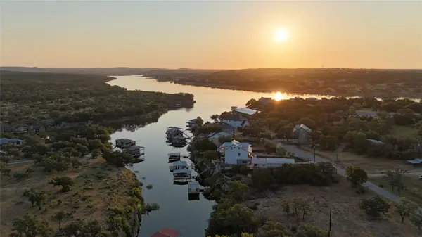 22520 S Felicia DR, Spicewood, TX 78669