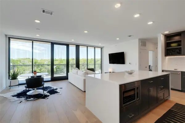 1600 S 1st ST #403, Austin, TX 78704