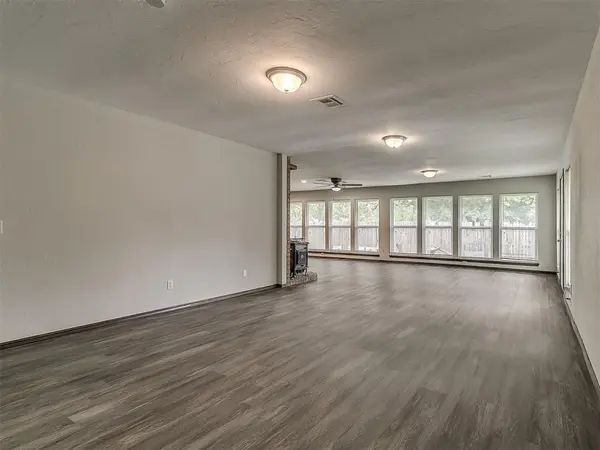11225 NW 110th ST, Yukon, OK 73099