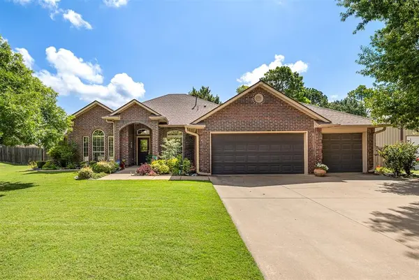 1103 Woodbrook DR, Purcell, OK 73080
