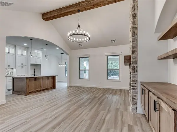 8080 Sacred Forest RD, Arcadia, OK 73007