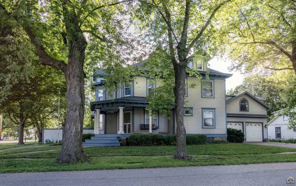 401 Cedar ST, Overbrook, KS 66524