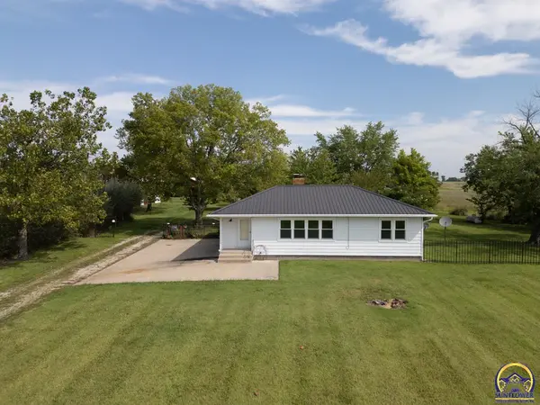 3532 E K-68 HWY, Quenemo, KS 66528