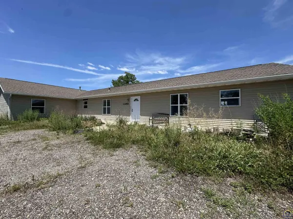 13450 S Topeka AVE, Carbondale, KS 66414
