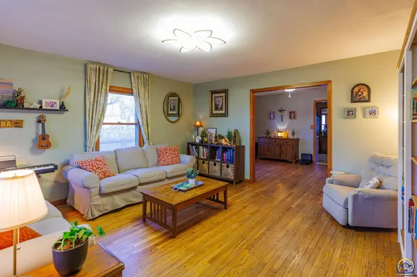 607 W Alma ST, St. Marys, KS 66536