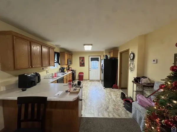 1210 SW Lincoln ST, Topeka, KS 66604