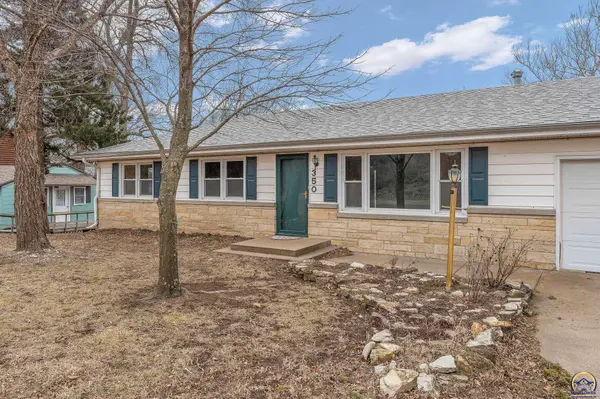 350 Lakeshore DR, Alma, KS 66401