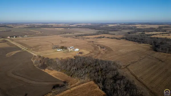 00000 S Fairlawn RD, Scranton, KS 66537