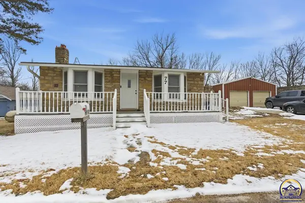 77 Hwy 40,  Lecompton,  KS 66050