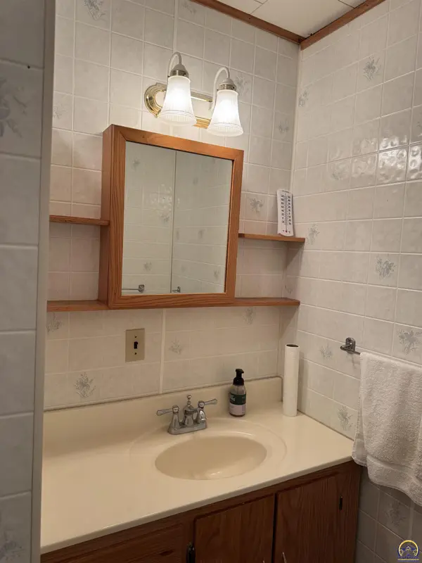 304 Main ST, Mcfarland, KS 66501