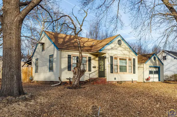 715 W Alma ST, St. Marys, KS 66536