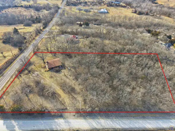 9415 T4 RD, Hoyt, KS 66440-9247