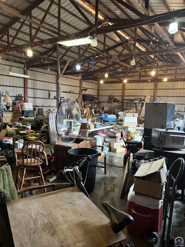 13485 State Road K4, Maple Hill, KS 66507