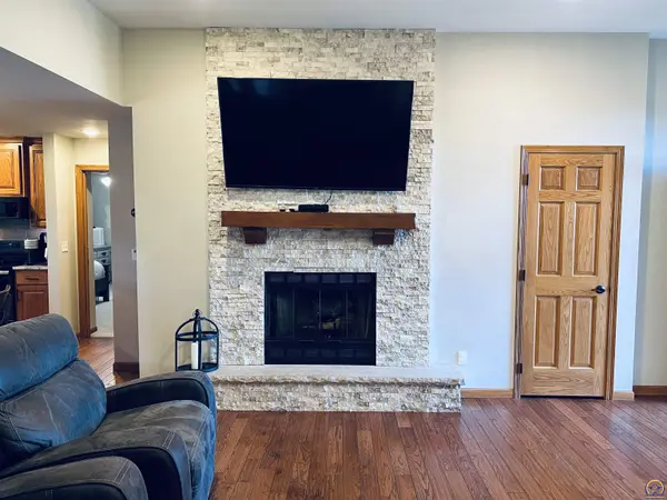 1109 Roanoke St, Seneca, KS 66538