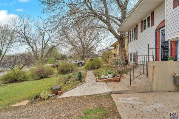 7700 Trail RD, Meriden, KS 66512