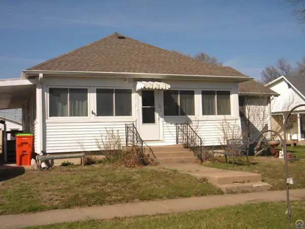 12 E 4th St,  Lebo,  KS 66856-0000