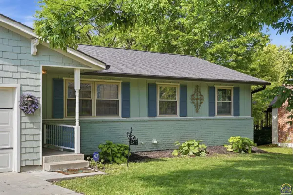 4814 SW Cochise AVE, Topeka, KS 66614