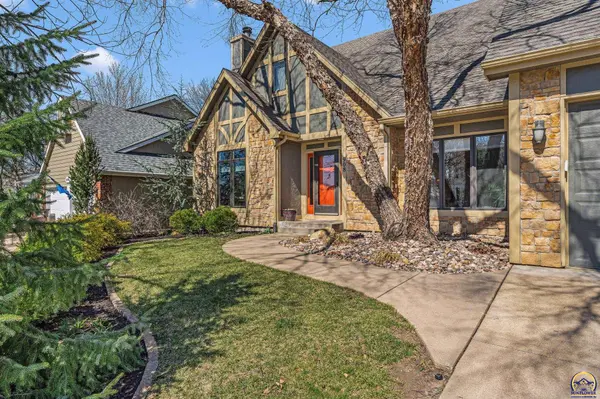 908 Easy ST, Lawrence, KS 66049