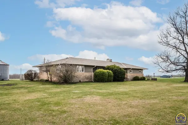 900 K-68 HWY, Pomona, KS 66076