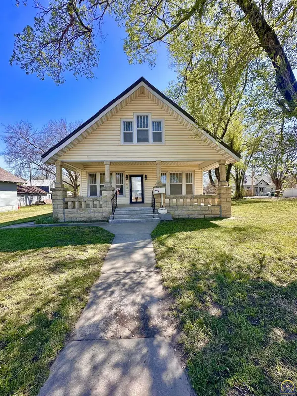 315 E Main ST, Council Grove, KS 66846