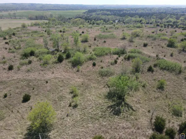 00000 Coyote Rd, Eskridge, KS 66423