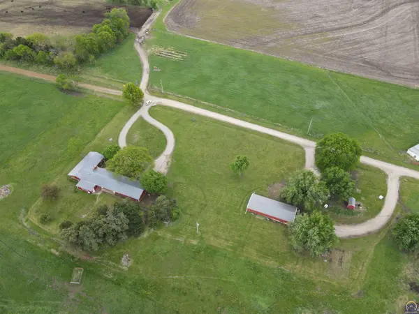 15358 294th ST, Netawaka, KS 66552