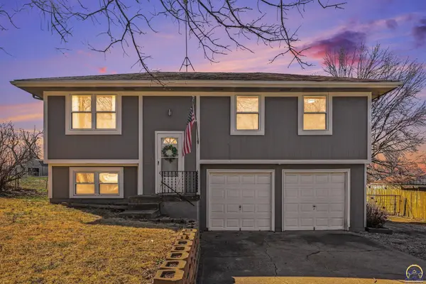 21395 W 181st ST, Olathe, KS 66062