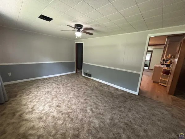 238 W 11th ST, Florence, KS 66851