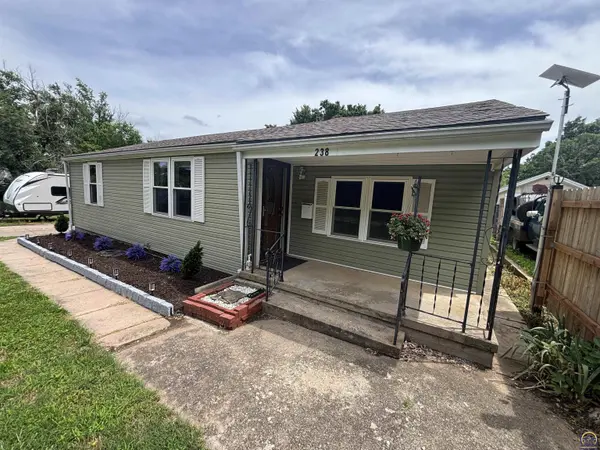 238 W 11th ST, Florence, KS 66851