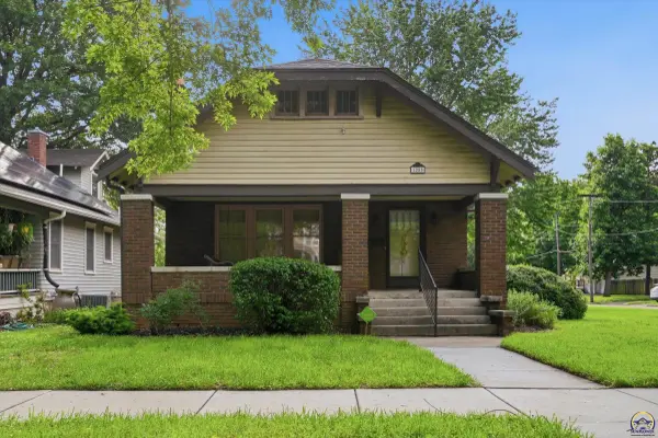 1280 SW MacVicar AVE,  Topeka,  KS 66604