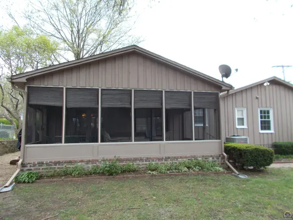 1401 N 2nd ST, Atchison, KS 66002