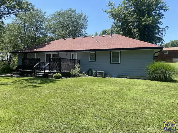 309 N 4th St, St. Marys, KS 66536