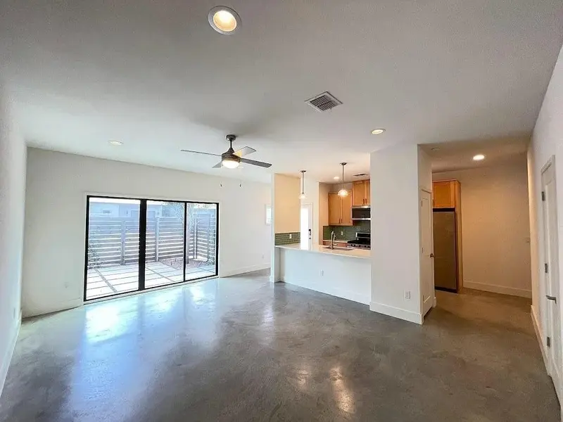 2101 Montopolis DR #20, Austin, TX 78741