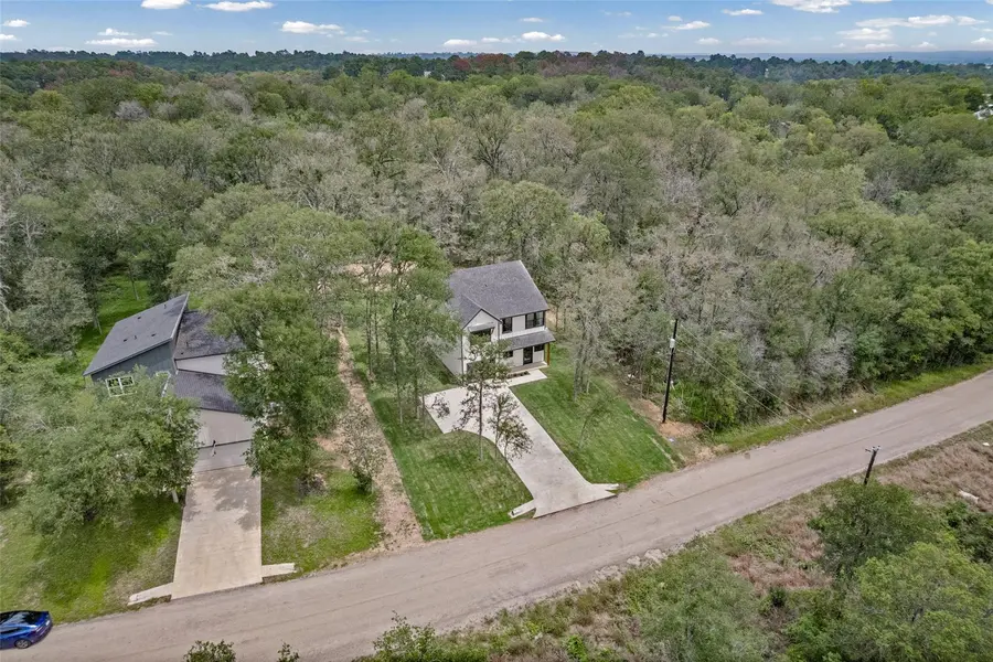 191 Heleakala DR, Bastrop, TX 78602