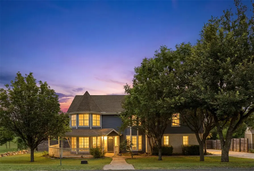 115 Clarks Grove LN, Hutto, TX 78634