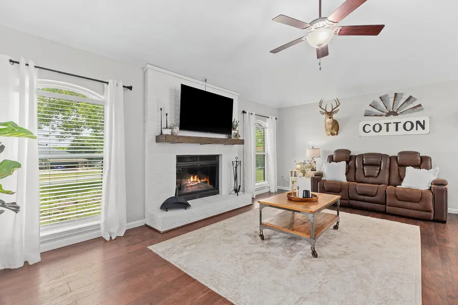 199 County Road 4933, Kempner, TX 76539