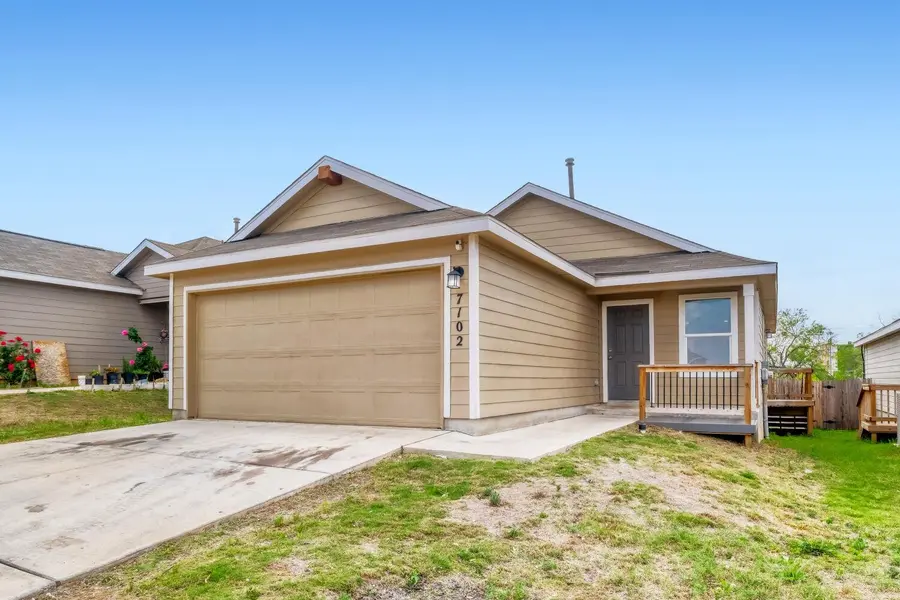 7102 Satellite WAY, San Antonio, TX 78252
