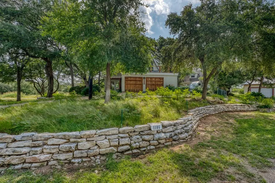 1106 N Shorewood DR, Granite Shoals, TX 78654