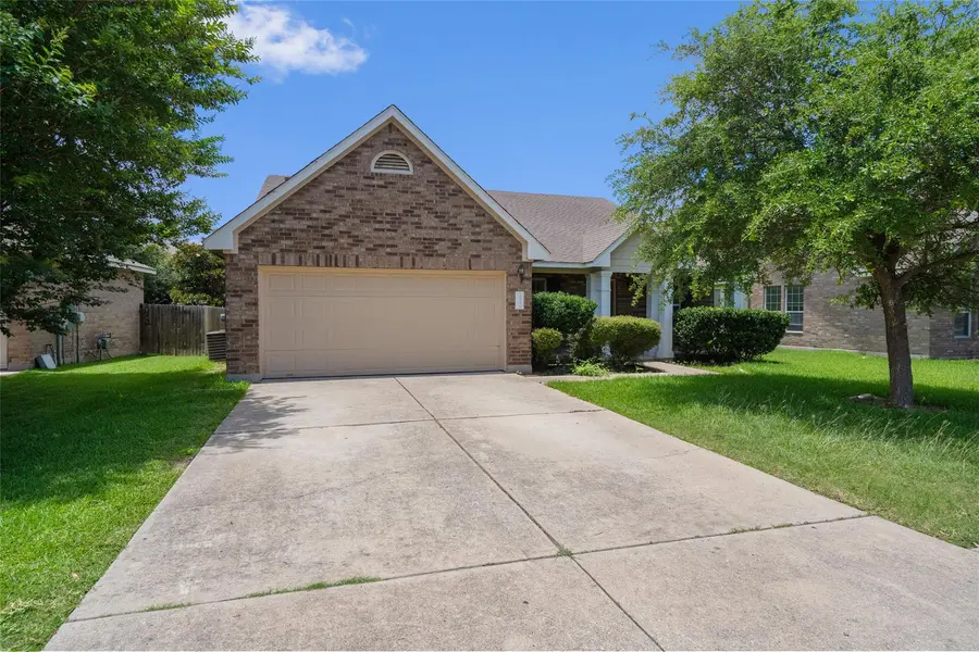 3924 Links LN, Round Rock, TX 78664