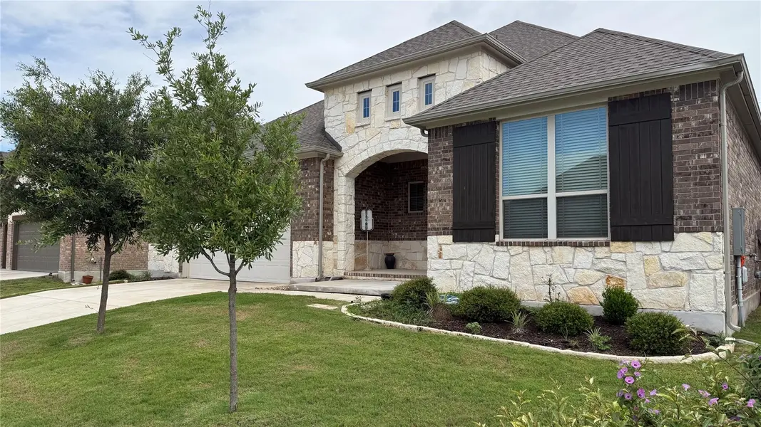 352 Olympic Park DR, Kyle, TX 78640