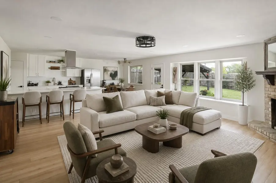 304 Skyloop DR, Austin, TX 78745